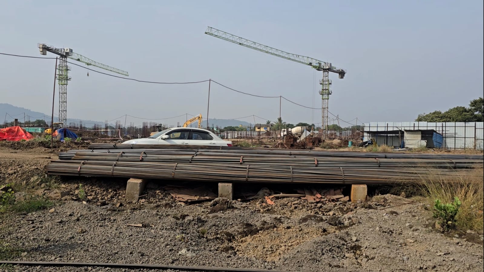 शासकीय वैद्यकीय महाविद्यालयाचे बांधकाम युद्धपातळीवर सुरू