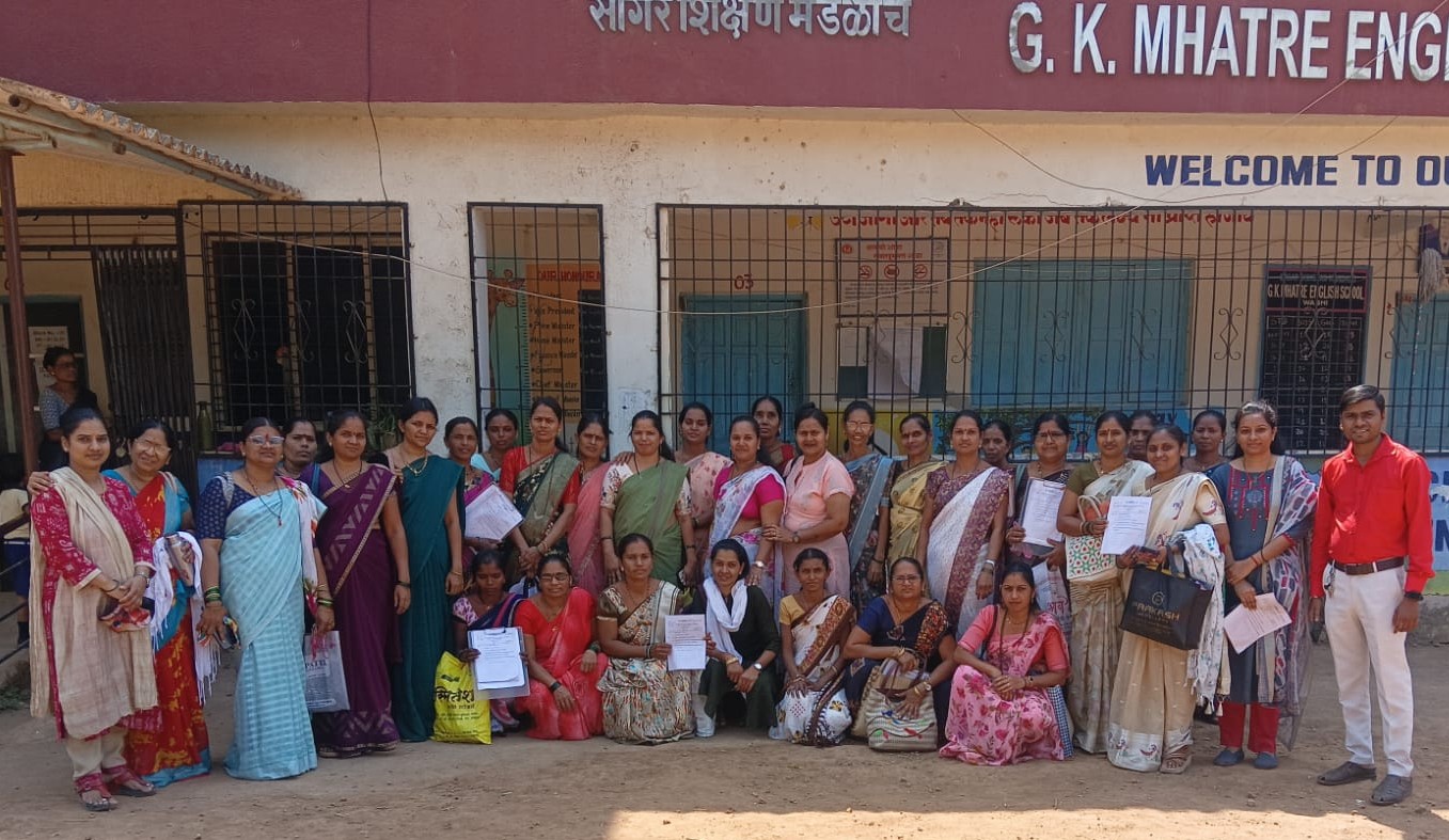 शिक्षणाच्या पुनःसंधी कार्यक्रमातून 457 अंगणवाडी ताईंनी मिळविले यश