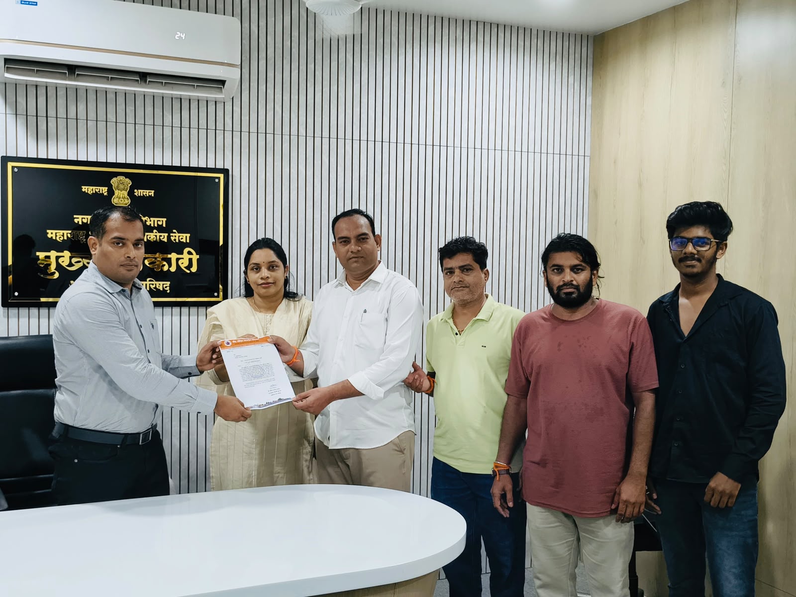 अलिबाग शहरातील पाणीटंचाईबाबत शिवसेनेचा नगरपालिकेला इशारा