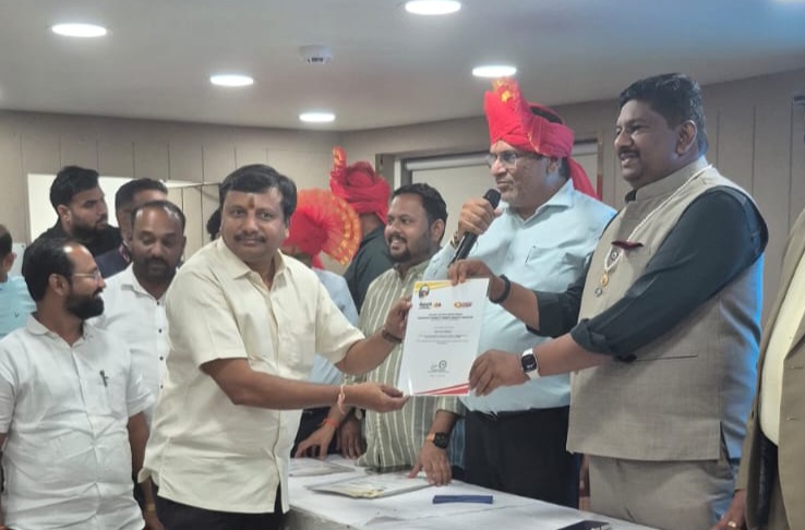 “रायगडला मिळाले दोन नवे ‘पॉवर कनेक्शन’; महाराष्ट्र चेंबर ऑफ कॉमर्सच्या गव्हर्निंग कौन्सिलवर आशिष भट-विजय राणेंची वर्णी”