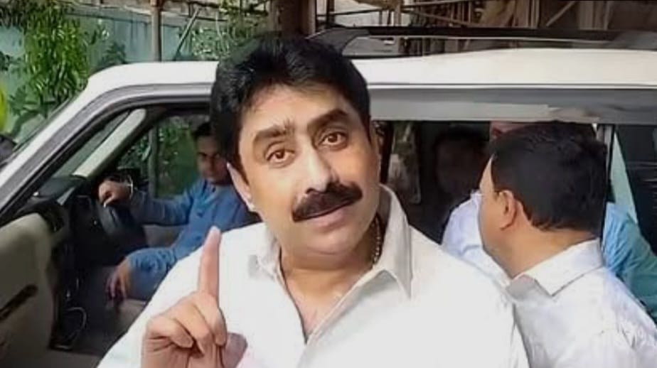 प्रश्न विचारणं हा गुन्हा नाही…