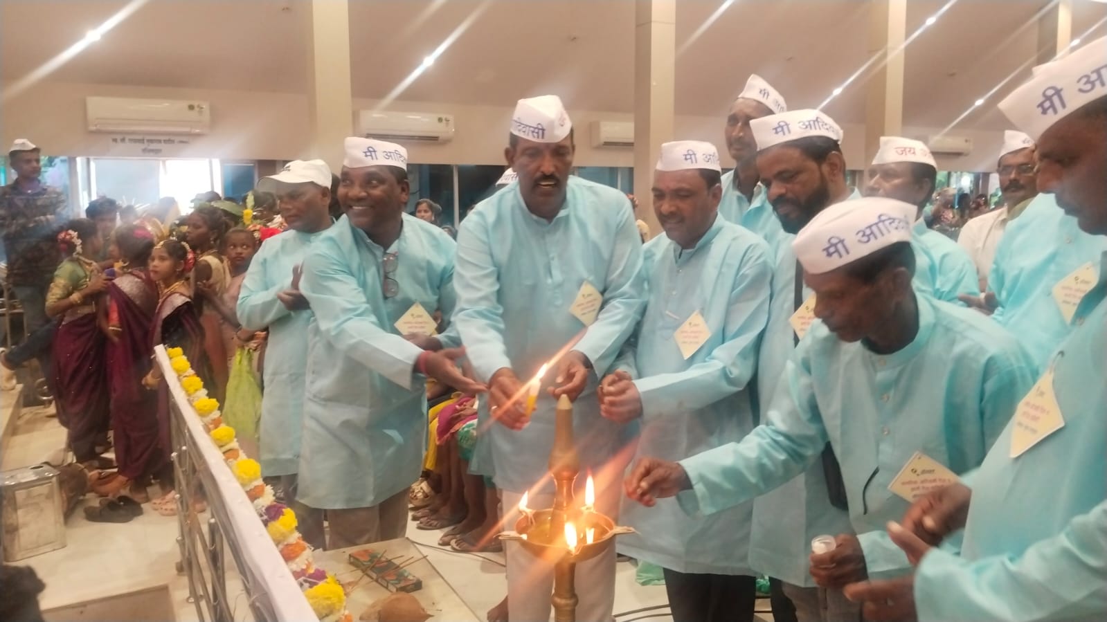 अलिबागमध्ये जागतिक आदिवासी दिन उत्साहात साजरा